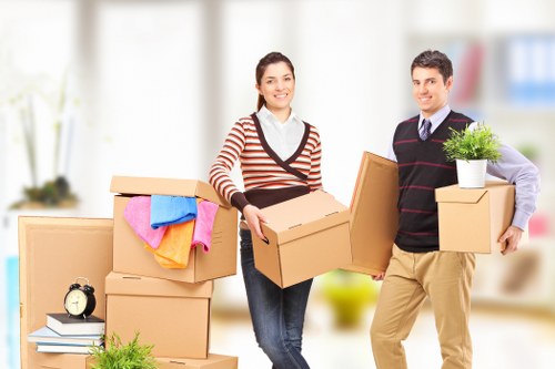 A smooth West London moving day with boxes and furniture