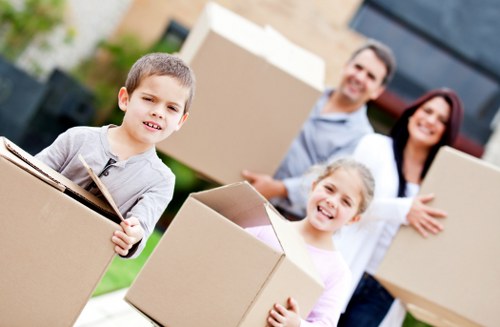 Packing and loading items into a removals van using cubic-yard planning